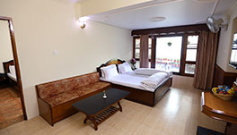 Hotel Vishnu Palace, Mussoorie-deluxe-family-suite